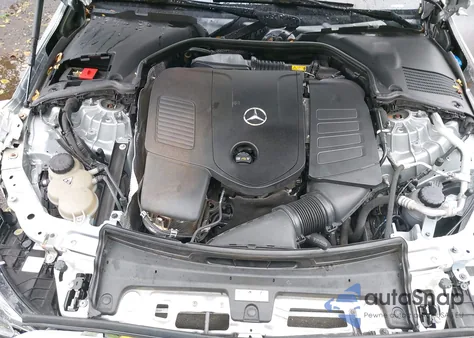 2022 Mercedes-Benz C 300 4Matic from USA, damaged, VIN W1KAF4HBXNR048338